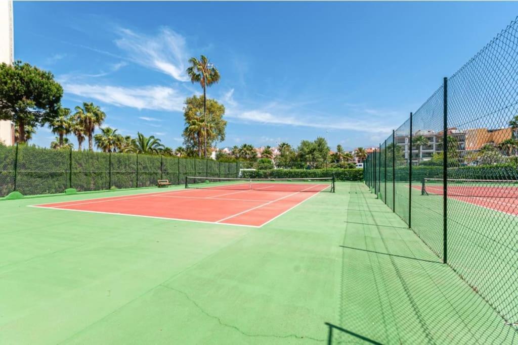 Beachfront Apartment Madrid 709 Torrox Luaran gambar