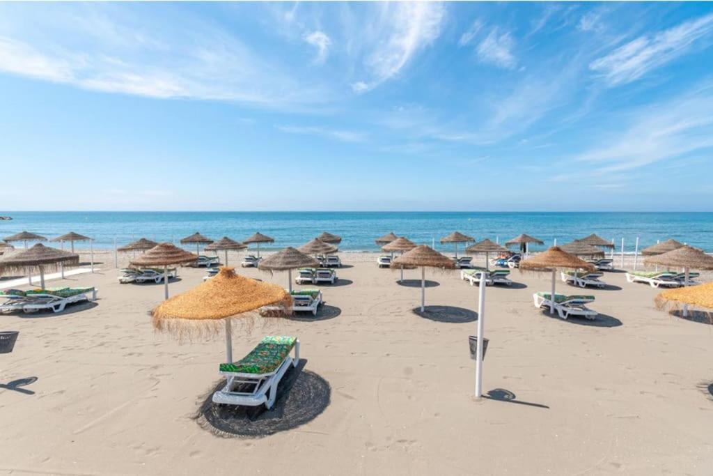 Beachfront Apartment Madrid 709 Torrox Luaran gambar