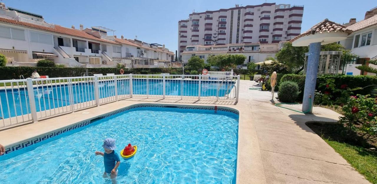 Beachfront Apartment Madrid 709 Torrox Luaran gambar