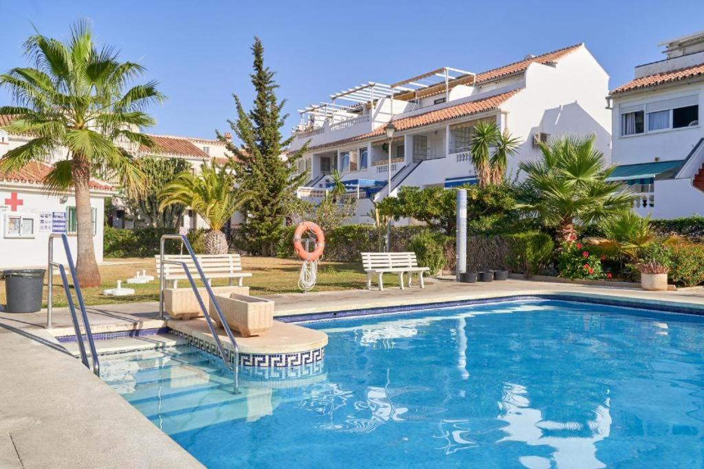 Beachfront Apartment Madrid 709 Torrox Luaran gambar